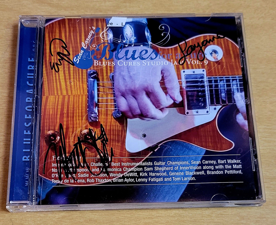 Autograped Blues For A Cure cd