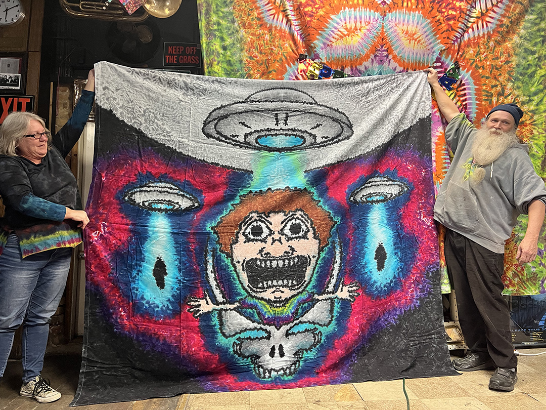 Alien Tapestry